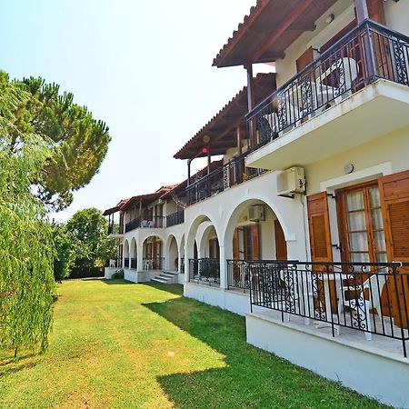 Athina Apartments Argassi Extérieur photo