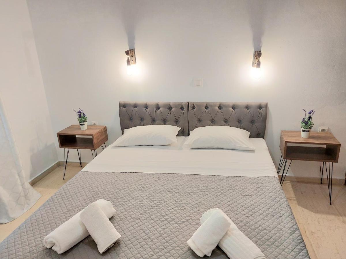Athina Apartments Argassi Extérieur photo