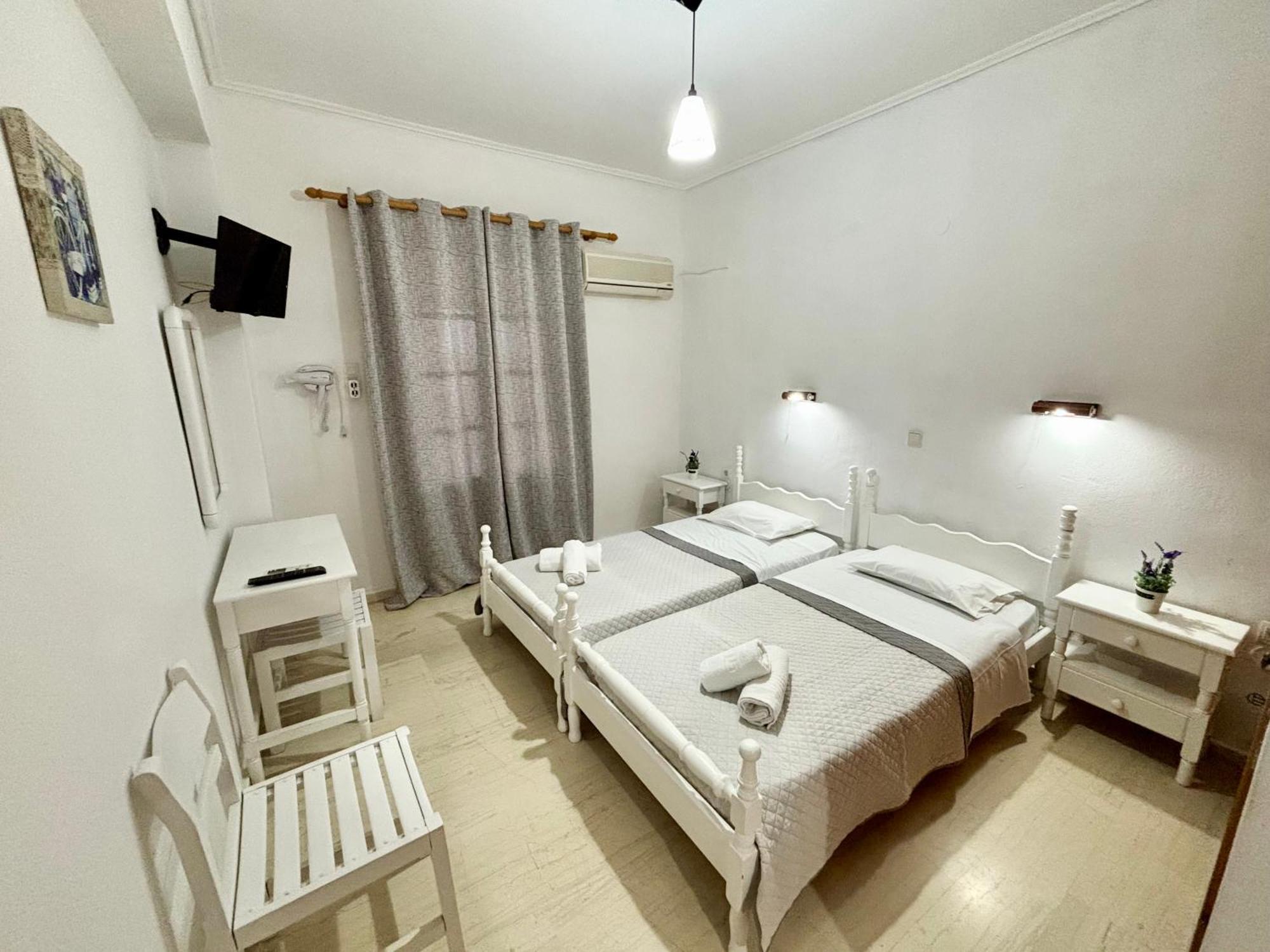 Athina Apartments Argassi Extérieur photo